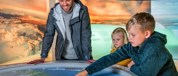 Top 5 Reykjavik sightseeing – Best Hop On Hop Off stops